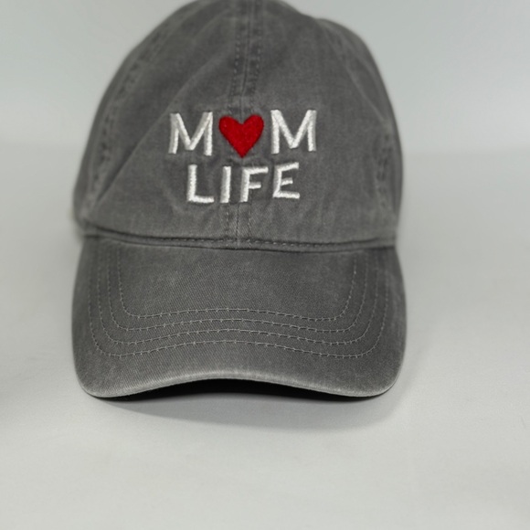David & John “Mom Life” Baseball Cap/ Gray/ Adjustable Strap - Picture 5 of 6